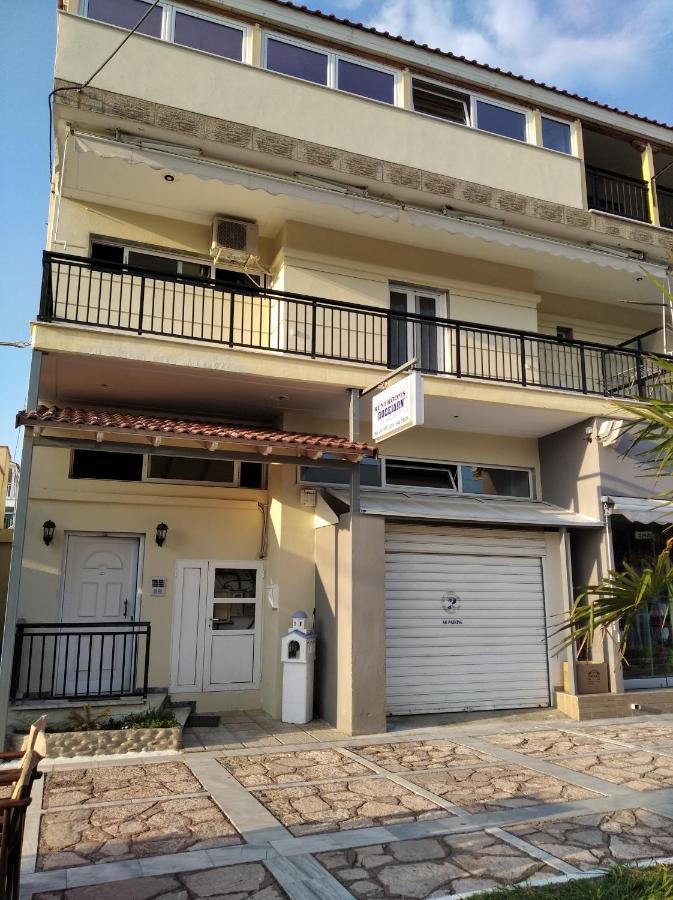 Poseidon Rooms Vrasná Esterno foto