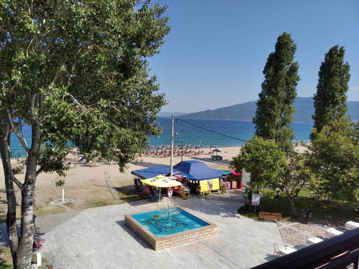 Poseidon Rooms Vrasná Esterno foto