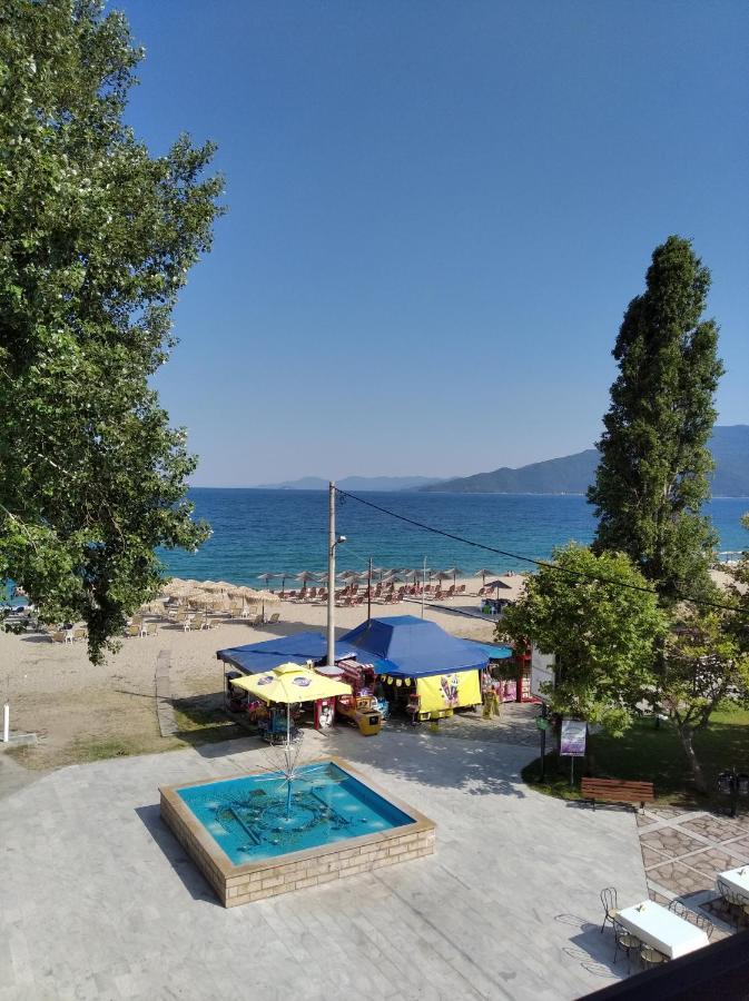 Poseidon Rooms Vrasná Esterno foto
