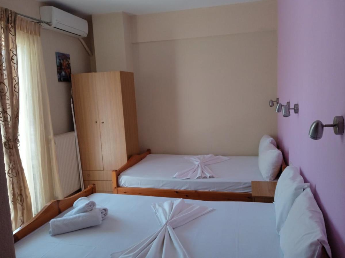 Poseidon Rooms Vrasná Esterno foto